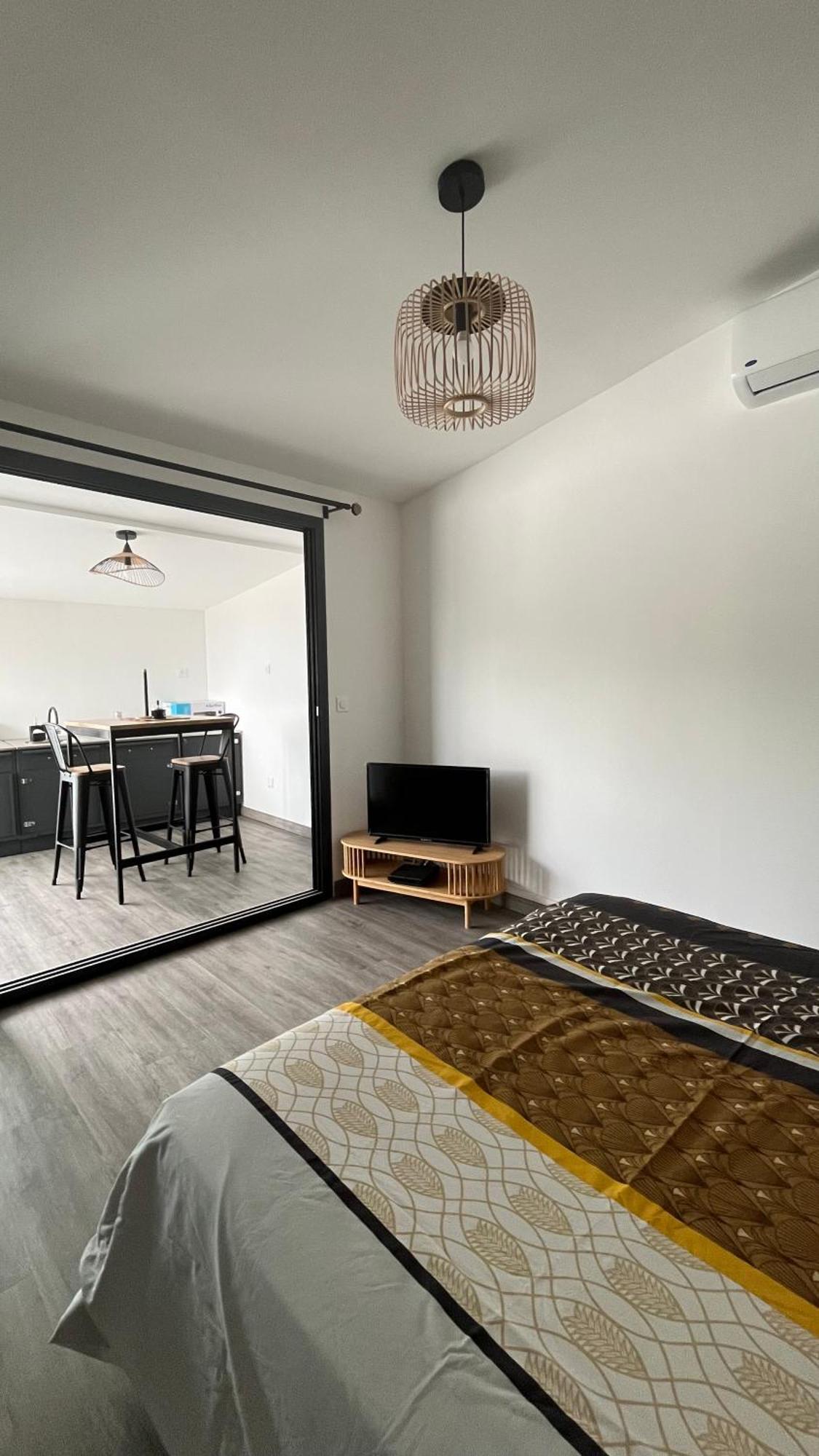 Aterla - Appartement De Charme Et Spa لا بوسيشن المظهر الخارجي الصورة
